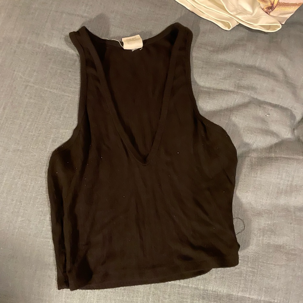 Basic Soft Low V cut tank